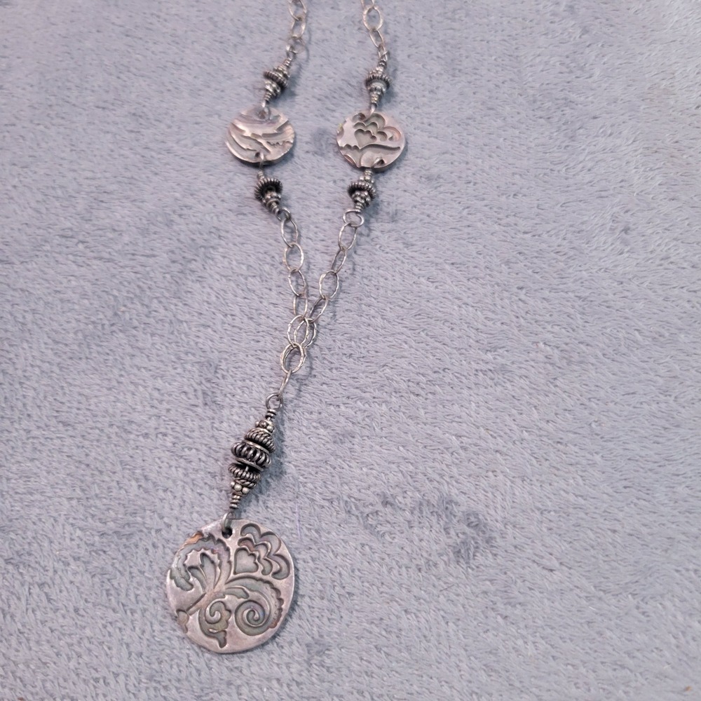 Necklace Womens OS Silver Floral Medallion Necklace Boho Vintage Style Ethereal